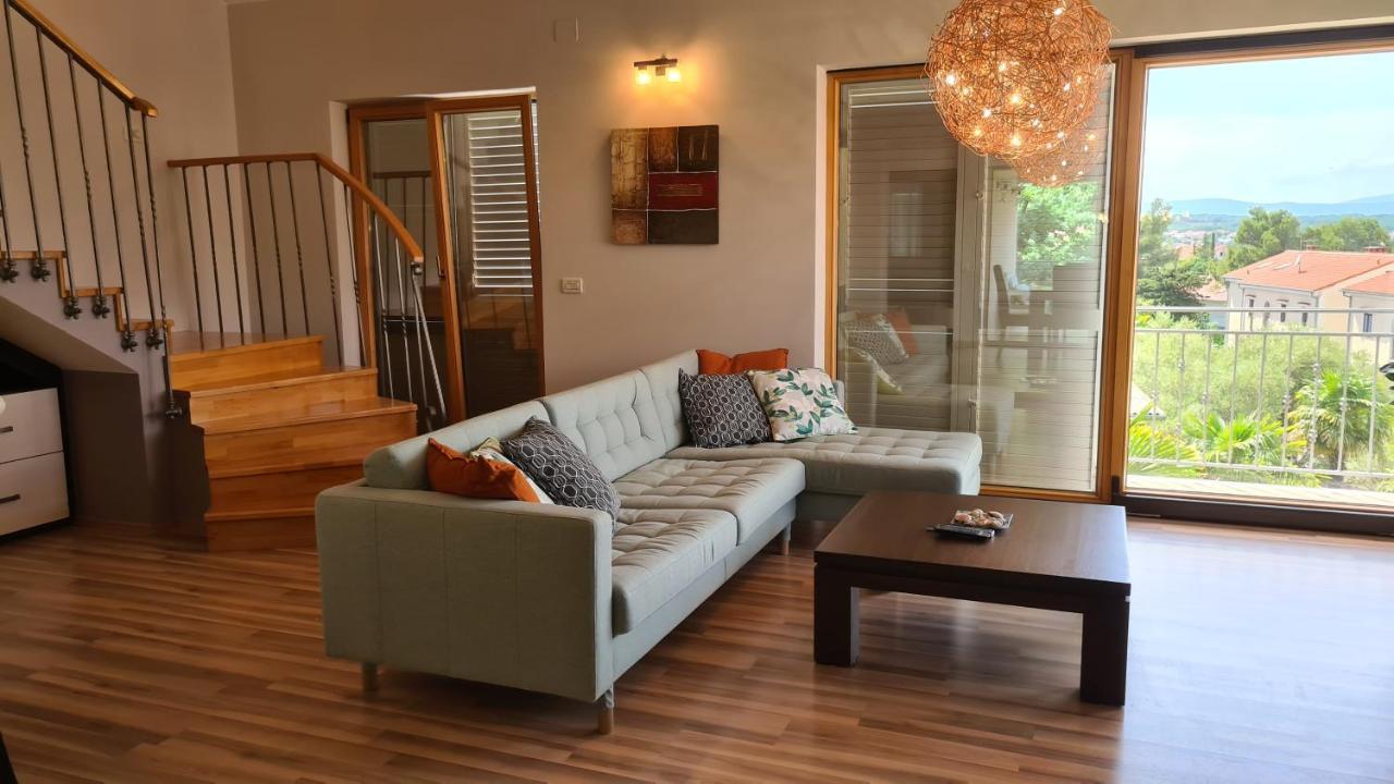 Villa Amalia Apartments マリンスカ エクステリア 写真