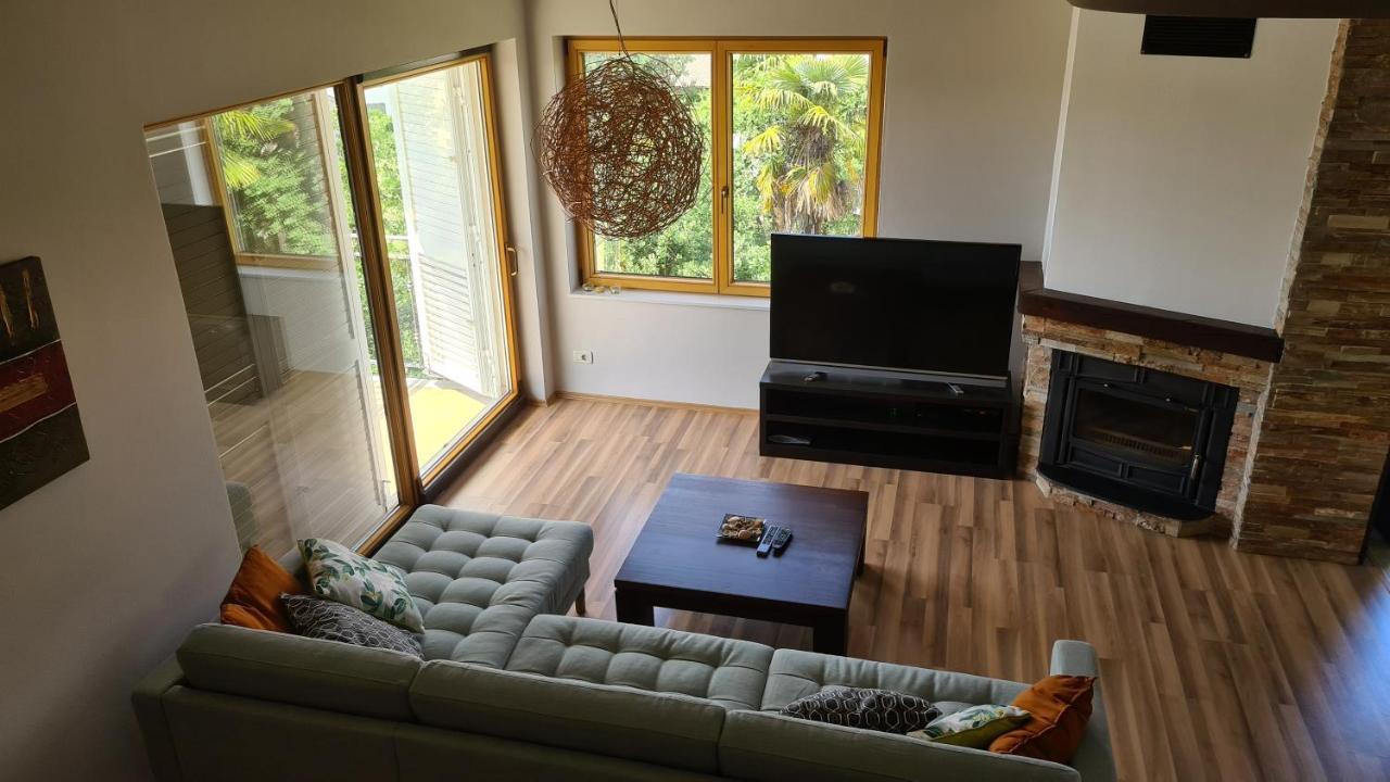 Villa Amalia Apartments マリンスカ エクステリア 写真