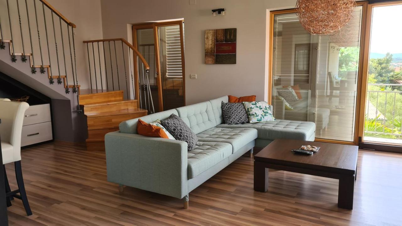 Villa Amalia Apartments マリンスカ エクステリア 写真