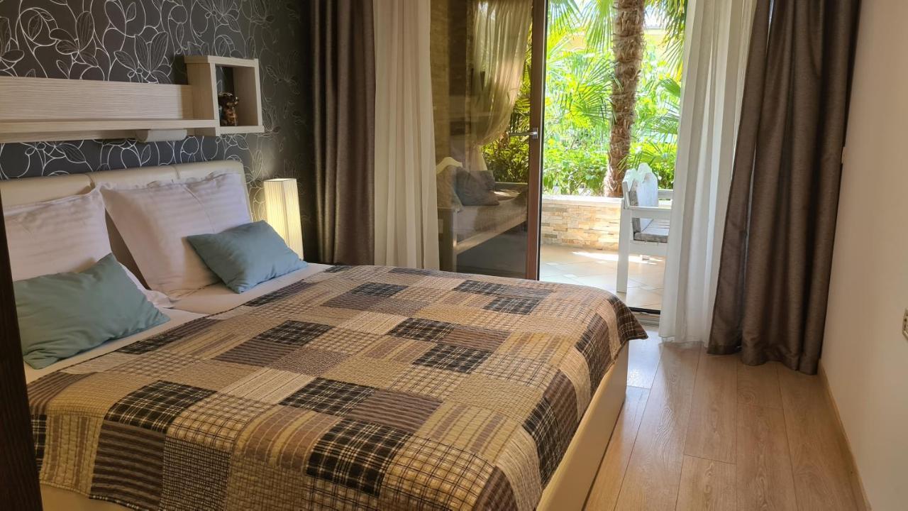 Villa Amalia Apartments マリンスカ エクステリア 写真