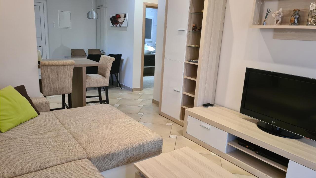 Villa Amalia Apartments マリンスカ エクステリア 写真