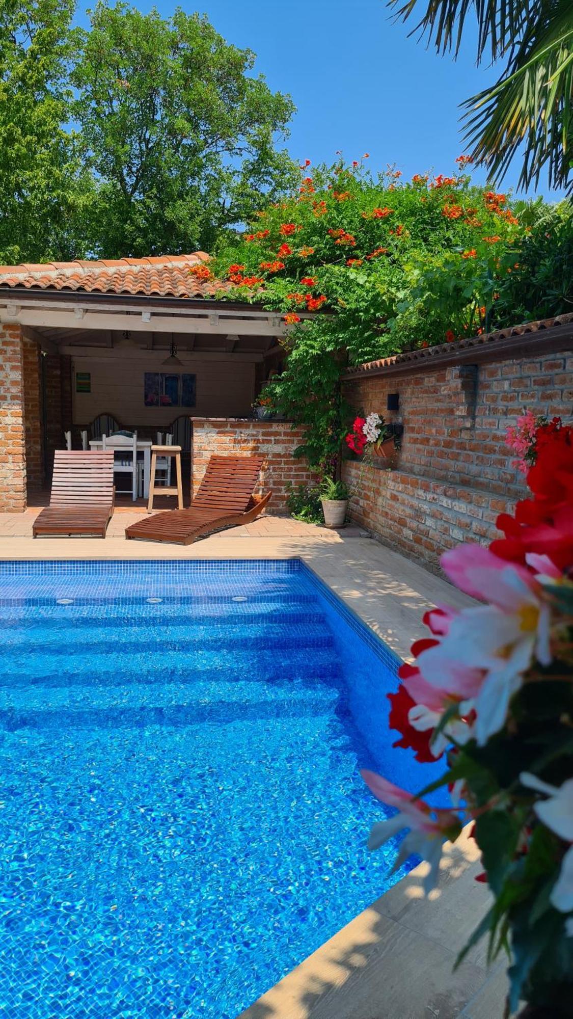 Villa Amalia Apartments マリンスカ エクステリア 写真
