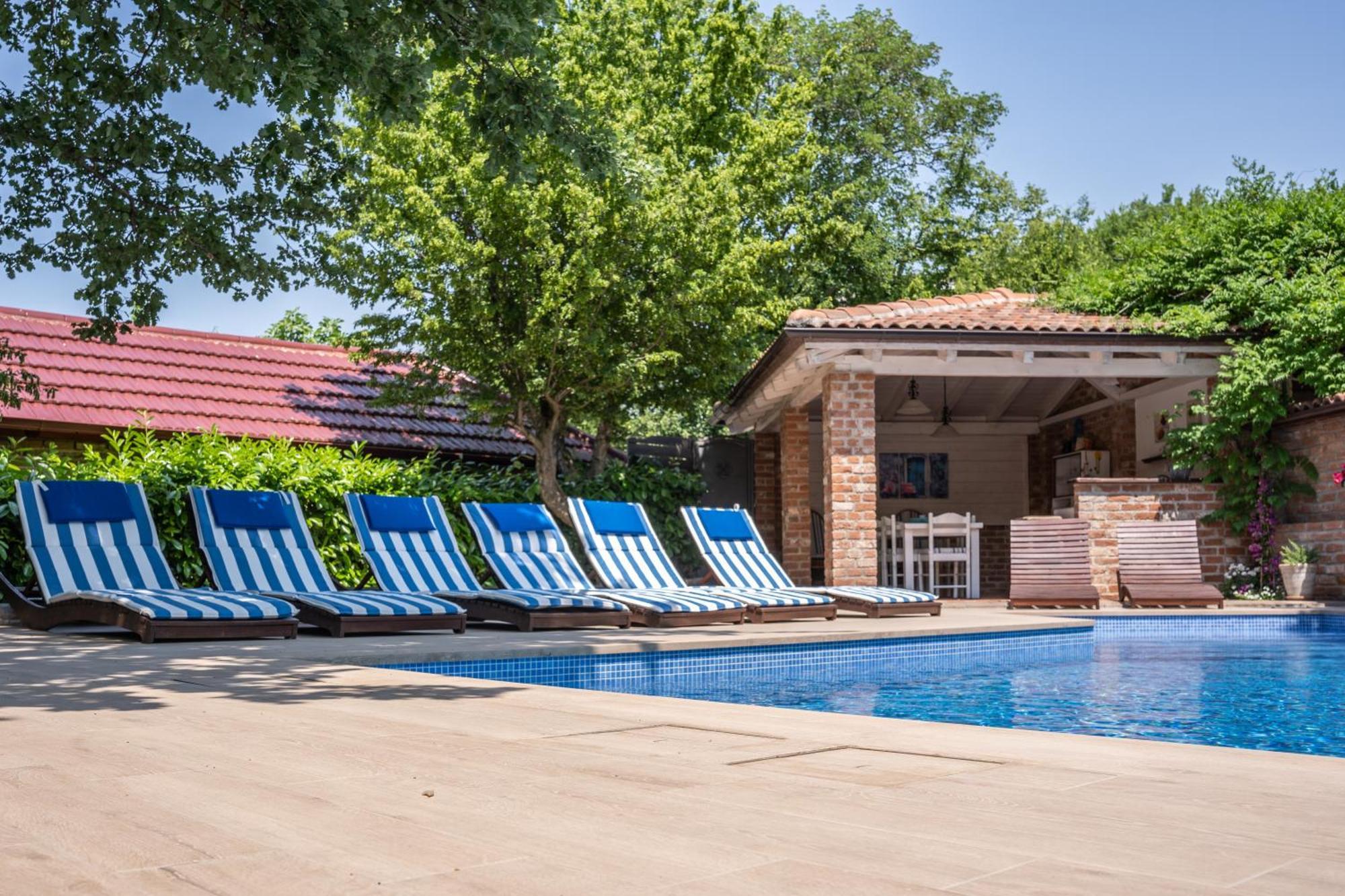 Villa Amalia Apartments マリンスカ エクステリア 写真