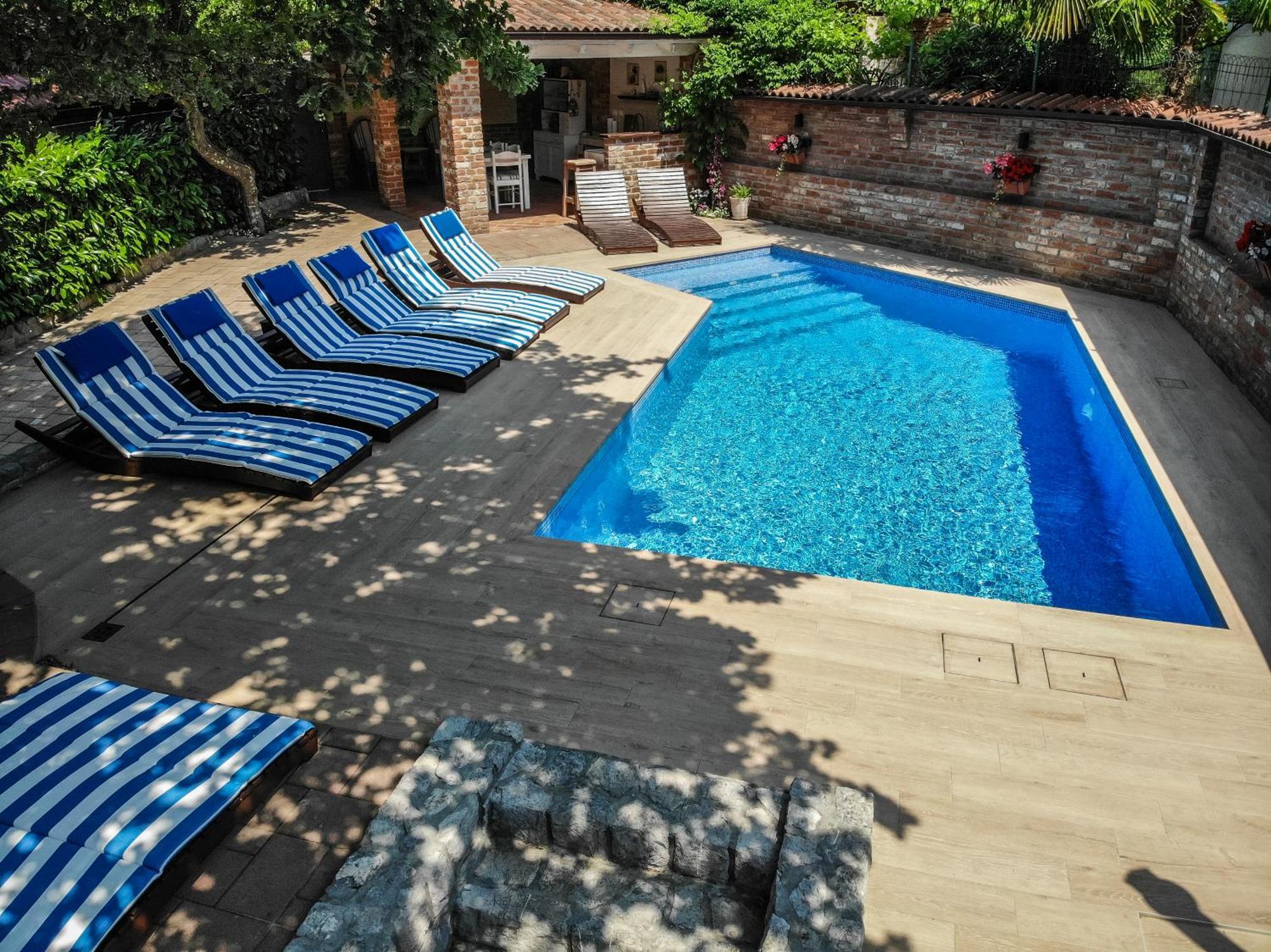 Villa Amalia Apartments マリンスカ エクステリア 写真